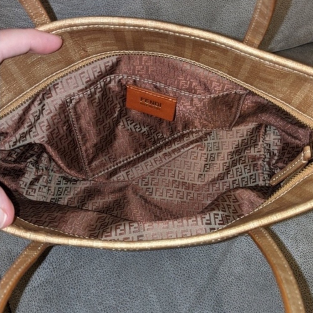 Fendi mini zucca tote-gold and rare! - Picture 7 of 8